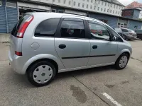 Gebraucht Opel Meriva 101 PS (74 kW) 2003 Silber Van / Kleinbus
