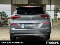 Gebraucht Hyundai Tucson Trend 177 PS (130 kW) 2020 Olivine grey SUV