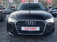 Gebraucht Audi A3 Comfort 116 PS (85 kW) 2018 Schwarz Limousine