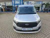 Gebraucht Ford Tourneo Connect Titanium 122 PS (89 kW) 2023 Silber Van / Kleinbus