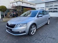 Gebraucht Skoda Octavia Style 179 PS (131 kW) 2017 Silber Kombi
