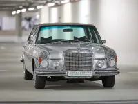 Gebraucht Mercedes 300 340 PS (250 kW) 1969 Silber Limousine