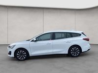 Gebraucht Ford Focus Titanium 155 PS (114 kW) 2025 Frozen white Kombi