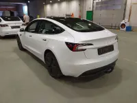 Gebraucht Tesla Model 3 RWD 235 kW (320 PS) 2024 Weiß Limousine