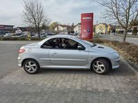 Gebraucht Peugeot 206 CC Quiksilver 109 PS (80 kW) 2004 Silber Cabrio