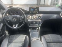 Gebraucht Mercedes A180 Edition 122 PS (89 kW) 2016 Weiß Limousine