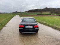 Gebraucht BMW 320 Cabriolet 177 PS (130 kW) 2009 Schwarz Cabrio