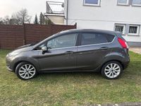 Gebraucht Ford Fiesta Titanium 95 PS (69 kW) 2016 Kleinwagen