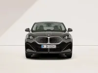 Neu BMW iX2 150 kW (204 PS) 2026 Schwarz SUV