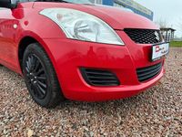 Gebraucht Suzuki Swift Basic 94 PS (69 kW) 2011 Rot Kleinwagen