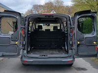 Gebraucht Ford Transit Connect 101 PS (74 kW) 2017 Grau Van / Kleinbus