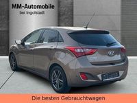 Gebraucht Hyundai i30 Style 135 PS (99 kW) 2014 Satin amber Limousine