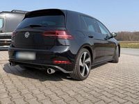 Gebraucht VW Golf VII GTI 245 PS (180 kW) 2019 Schwarz Limousine