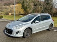 Gebraucht Peugeot 308 SW Family 120 PS (88 kW) 2012 Silber Kombi