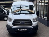 Second-hand Ford Transit 131 CP (96 kW) 2018 Alb Monovolum