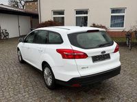 Gebraucht Ford Focus Trend 95 PS (69 kW) 2017 Weiß Kombi