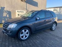 Gebraucht Mercedes ML300 190 PS (139 kW) 2009 Grau SUV