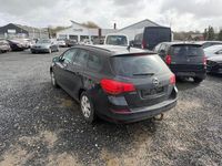 Gebraucht Opel Astra Edition 125 PS (91 kW) 2012 Grau Kombi