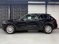Gebraucht Porsche Cayenne 239 PS (175 kW) 2010 Tiefschwarz SUV