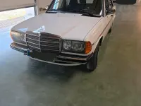 Gebraucht Mercedes 200 109 PS (80 kW) 1983 Limousine