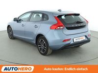 Gebraucht Volvo V40 Momentum 122 PS (89 kW) 2017 Blau Kombi