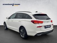 Gebraucht Hyundai i30 Advantage 101 PS (74 kW) 2025 Weiß Kombi