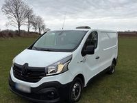 Second-hand Renault Trafic 2015 Alb Monovolum