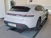 Gebraucht Porsche Taycan 4S 419 kW (571 PS) 2023 Grau Limousine