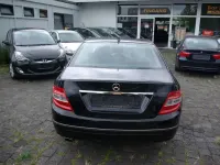 Gebraucht Mercedes C250 204 PS (150 kW) 2011 Obsidianschwarz Limousine