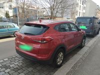 Gebraucht Hyundai Tucson 132 PS (97 kW) 2017 Rot SUV
