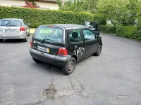 Używany Renault Twingo 60 KM (44 kW) 2003 Czarny Hatchback