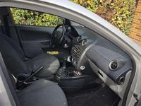 Gebraucht Ford Fiesta Trend 80 PS (58 kW) 2003 Kleinwagen