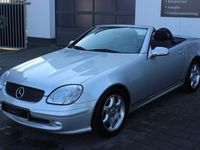 Gebraucht Mercedes SLK200 163 PS (119 kW) 2001 Silber Cabrio