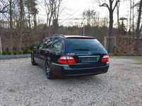 Gebraucht Mercedes E350 272 PS (200 kW) 2006 Melanitschwarz  metallic Kombi