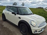 Gebraucht Mini Cooper 120 PS (88 kW) 2009 Weiß Kleinwagen