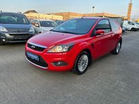 Gebraucht Ford Focus Titanium 145 PS (106 kW) 2008 Rot Limousine
