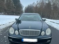 Gebraucht Mercedes E240 177 PS (130 kW) 2004 Schwarz Limousine