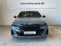 Gebraucht BMW 540 M Sport 303 PS (222 kW) 2025 Cape york grün Kombi