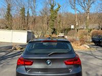 Gebraucht BMW 120 Advantage 190 PS (139 kW) 2018 Grau Kleinwagen