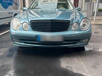 Gebraucht Mercedes E320 Avantgarde 224 PS (164 kW) 2002 Blau Limousine