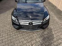 Gebraucht Mercedes E220 194 PS (142 kW) 2018 Schwarz Kombi