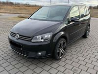 Gebraucht VW Touran Cup 105 PS (77 kW) 2014 Schwarz Van / Kleinbus