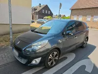 Gebraucht Renault Grand Scénic III 131 PS (96 kW) 2011 Grau Van / Kleinbus