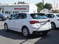Neu Skoda Fabia 116 PS (85 kW) 2026 Weiß Kleinwagen