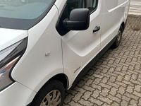 Gebraucht Renault Traffic 120 PS (88 kW) 2016 Weiß Van / Kleinbus