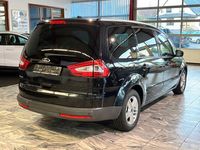 Gebraucht Ford Galaxy Champions Edition 140 PS (102 kW) 2012 Pantherschwarz metallic Van / Kleinbus