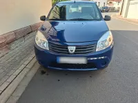 Gebraucht Dacia Sandero 75 PS (55 kW) 2009 Blau Limousine
