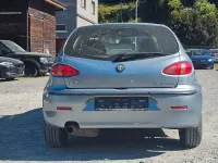 Gebraucht Alfa Romeo 147 Impression 105 PS (77 kW) 2003 Silber Kleinwagen