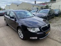 Gebraucht Skoda Superb Family 140 PS (102 kW) 2012 Schwarz Kombi