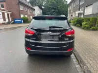 Gebraucht Hyundai ix35 116 PS (85 kW) 2012 Schwarz SUV